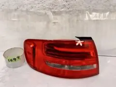 AUDI アウディ 8KCDH 8K A4 アバント 前期 テールライト ランプのサムネイル