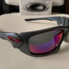 オークリー スポーツ サングラス　レッドレンズ