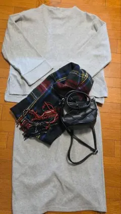 しまむらhareiro グレー セットアップ ボトルネック　タイトスカート