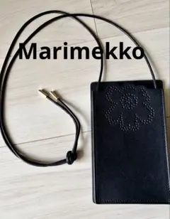 【美品】Marimekko ウニッコ柄 ポケットショルダーのサムネイル