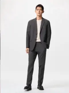 【ほぼ未使用品】UNIQLO 感動パンツ ダークグレー W76cm