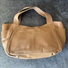 ベージュ レザー ハンドバッグ 【A4サイズOK】 サイドポケット付き