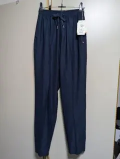 新品タグ付き【Arnold Palmer】ネイビー カジュアルパンツ Мのサムネイル
