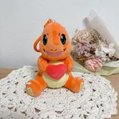 ヒトカゲぬいぐるみマスコット＊ハート付き