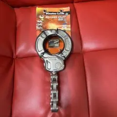 Item thumbnail for item acaf6831-3b8a-44ca-bc86-9321d742f431