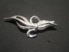 NINA RICCI ブローチ
