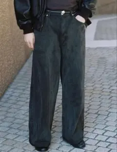CRACK WASHED BAGGY DENIM PANTS