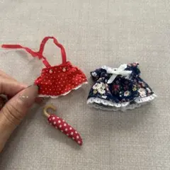 シルバニア 子ども用 お洋服セット（ワンピース・ジャンスカ・傘）