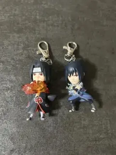 NARUTO 疾風伝　フィギュアキーホルダー　サスケ、イタチ