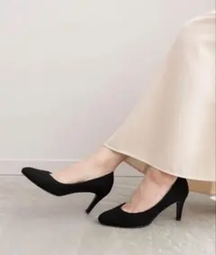 RANDA ランダ 走れる美脚 パンプス 23.5cm スエード調 ブラックのサムネイル
