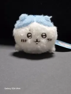 ちいかわ　寝そべり　ほわほわマスコット　ハチワレ　初期