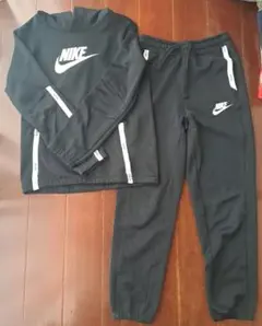 ナイキ　ジャージ上下セット