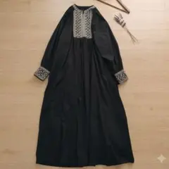 アーバンリサーチサニーレーベル　コットンエンブロダイリーヨークワンピース 黒