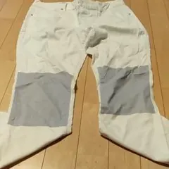 カジュアルパンツ