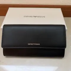 EMPORIO ARMANI ブラック 長財布　箱付き