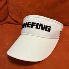 BRIEFING ホワイト バイザー