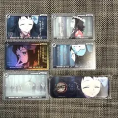 真菰 鬼滅の刃 ダイニング お楽しみくじ コレクションカード 缶バッジセット