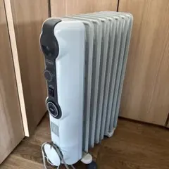 De'Longhi オイルヒーター ホワイトのサムネイル