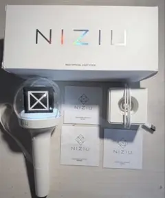NiziU 公式ペンライト