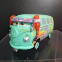 マテル製 カーズ 『 フィルモア ピットクルー 』