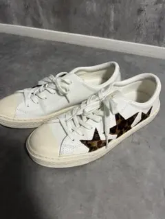 converse スニーカー　ヒョウ柄　星
