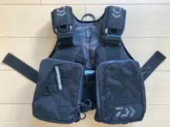 の*ら様 フローティングベスト DF-6406 ダイワ ジェットブラック ※お値 DAIWA（釣り） 【目玉商品】 ダイワ ライトフロートゲームベスト