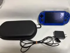 PS Vita (PCH-1100) 青 本体・市販の充電器・ケース付き