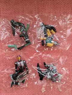 仮面ライダー　ワンダーカプセル4体セット