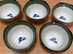 昭和レトロ　陶器製 小鉢 　　　　　　　　5点セット 松柄のサムネイル