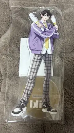 女子研究大学 big アクリルスタンド ニキ　ラウンドワン