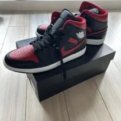 【新品】NIKE Air Jordan 1 Mid ブレッド　DQ8426