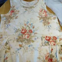 コムデギャルソン花柄タンクトップ ポケット付き