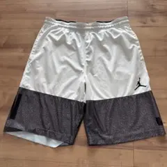 NIKEJORDANジョーダンバスケットボール ハーフパンツ 白 エレファントLのサムネイル