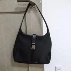 Item thumbnail for item 03b07638-a1b3-42d9-8c37-57305e25ec78