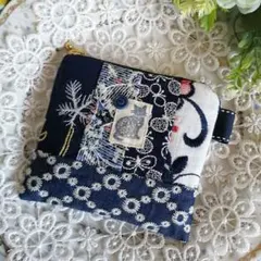 Item thumbnail for item 4b2a839f-18a8-41eb-9d71-fcfa069cd358