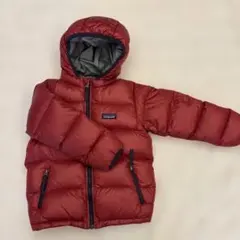 ⭐︎くろす様専用です⭐︎パタゴニア　キッズダウン　5Tサイズ