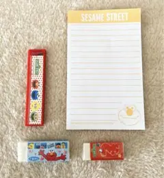 < 新品 > セサミストリート　　 メモ用紙　替芯　消しゴム 文房具セット