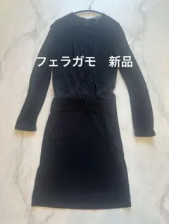 フェラガモ新品　ワンピースのサムネイル