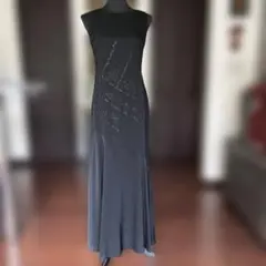 フォーマルドレス