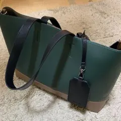 DoCLASSE レザートートバッグ