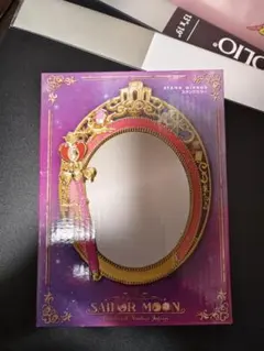 セーラームーン　ユニバ　鏡　ミラー　限定　販売終了　完売 2026年最新】セーラームーン usj ミラーの人気アイテム - メルカリ