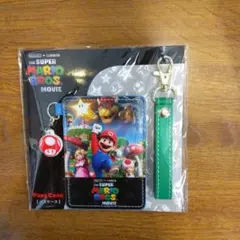 マリオ映画DVD パスケース (ラバーチャーム付き)