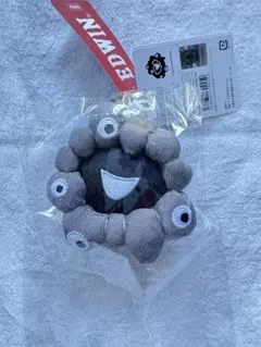 大阪万博 EDWIN エドウィン ミャクミャク カラビナ付きマスコット