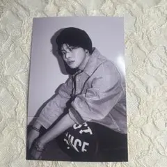 Item thumbnail for item a60aa1e4-6918-47c8-b996-3fbe412c1458