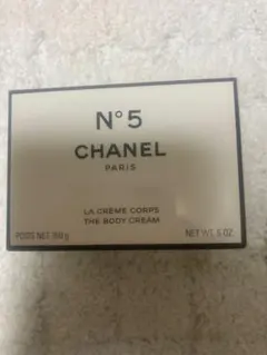 CHANEL N°5 THE BODY CREAM 150g 新品・未使用のサムネイル
