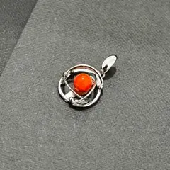 サンゴ　珊瑚　天然　シルバー チャーム 原子モデル