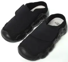 未使用 KEEN キーン ハイパウザー ラップ 23.5 (37) BLACK