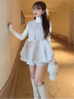 未使用級✨️GRLグレイル✨️ペプラムファー切替ジレ[ai83]グレージュ