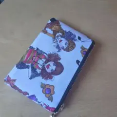 ロラライハリス　ポーチハンドメイド　小物入れのサムネイル