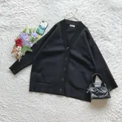 ページボーイ ニット カーディガン 大きめ 黒 F 抜け感 定番 Vネック 秋